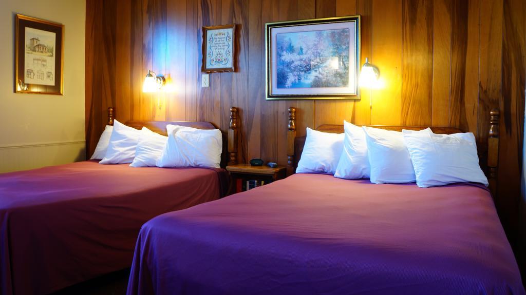 Harbor Haus Inn & Suites Hermann Pokoj fotografie